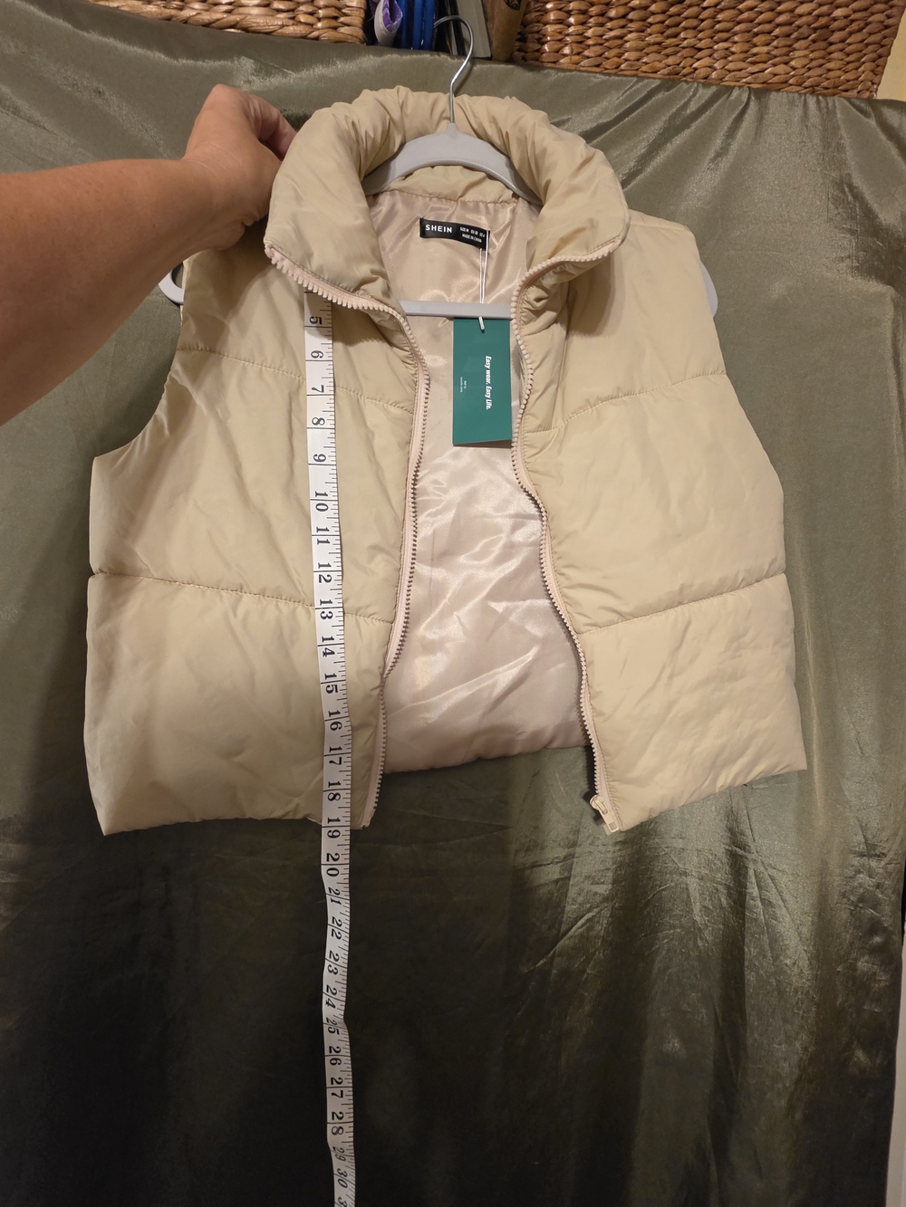 SHEIN Beige Cropped Puffer Vest